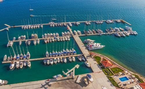 Trogir Apartment | Apartment in Trogir with sea view, terrace, air conditioning, Wi-Fi (3788-2)