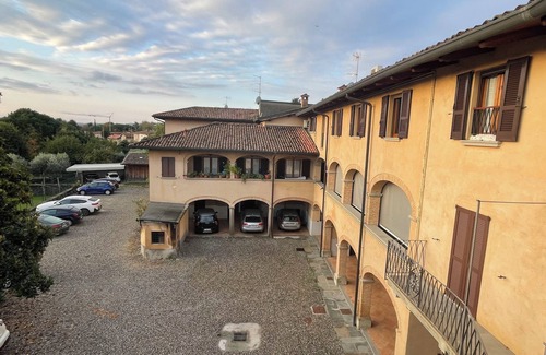 Colombaro Apartment | Apartment in typical Franciacorta farmhouse in the heart of Franciacorta