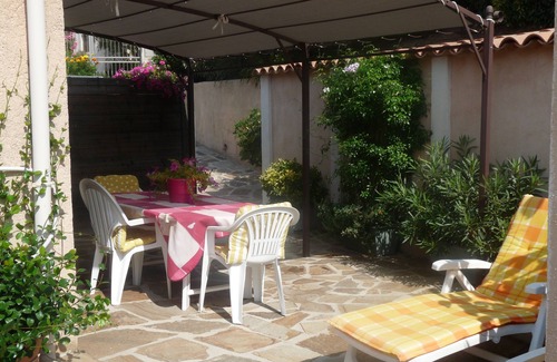 Cavalaire-sur-Mer Apartment | Apartment in villa in Cavalaire