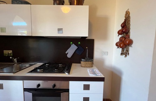 Bivio Pozzo Apartment | Apartment in villa with pool in the countryside with pets allowed