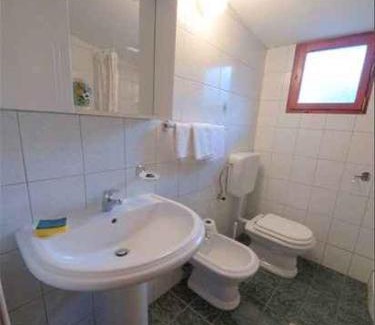 Veli Losinj Apartment | Apartment in Veli Losinj 14933