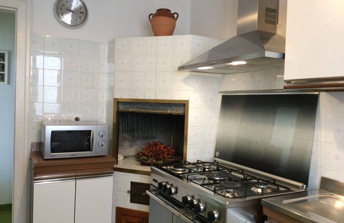 Scala di Furno Apartment | Apartment in villa with beautiful sea view and direct access to the beach