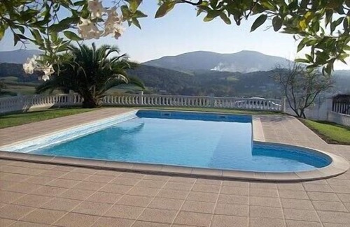 Hasparren Apartment | apartment in villa 4 people - Free Wifi