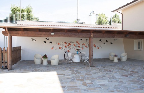 Case Alte Apartment | APARTMENT IN VILLA WITH POOL IN THE SALT, HEATED, SPECTACULAR VIEW !