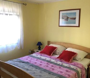 Zdrelac Apartment | Apartment in Zdrelac with balcony, air conditioning, WiFi, washing machine 4834-1