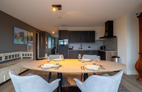 Sint-Annaland Apartment | Apartment in Zeeland by Oosterschelde Beach