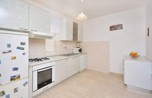 Zuljana Apartment | Apartment in Žuljana with Seaview, Terrace, WIFI, Dishwasher (3558-2)