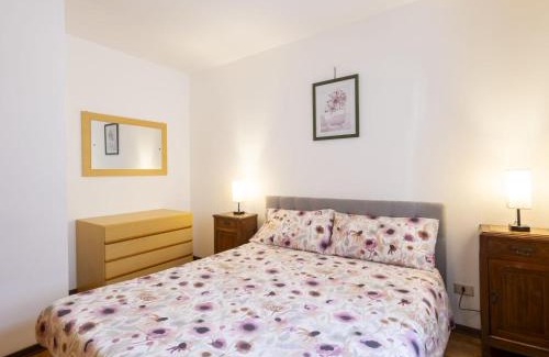 Isola Apartment | Apartment Isola di Madesimo Apartments-2 by Interhome