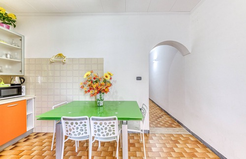 Santa Maria di Leuca Apartment | Apartment 'La Casa Del Sole' with Sea View, Wi-Fi and Air Conditioning