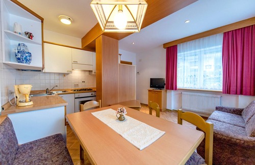 Selva di Val Gardena Apartment | Apartments Jasmin 101C