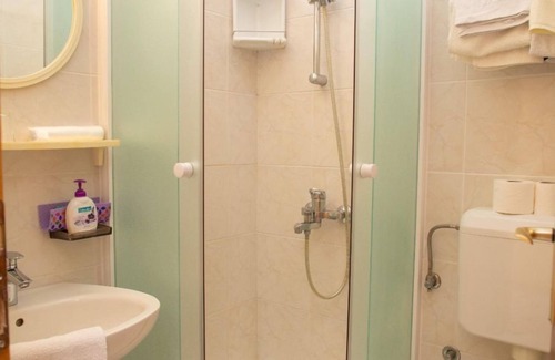 Zrce Apartment | Apartment Ivan - great location: A1(2+2) - Novalja, Island Pag, Croatia