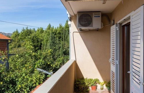 Brasina Apartment | Apartment Jele - Two Bedroom Apartment with Balcony and Garden View