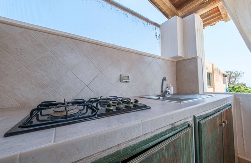 Vulcanello Apartment | Apartment 'Jerà Suite Vista Mare 19' with Sea View, Private Terrace and Wi-Fi