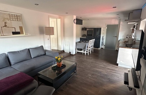 Lindlar Apartment | Apartment 'Josef' with Mountain View, Private Terrace and Wi-Fi