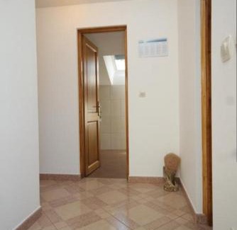 Scedro Apartment | Apartment Karkavac - Scedro 8801a