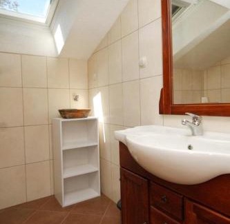 Scedro Apartment | Apartment Karkavac - Scedro 8801a