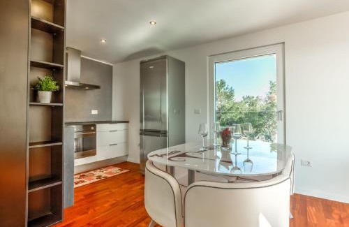 Lovrecica Apartment | Apartment Karmen by Interhome