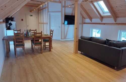 Forst Apartment | Apartment 'Kleine Auszeit 1' with Private Terrace and Wi-Fi