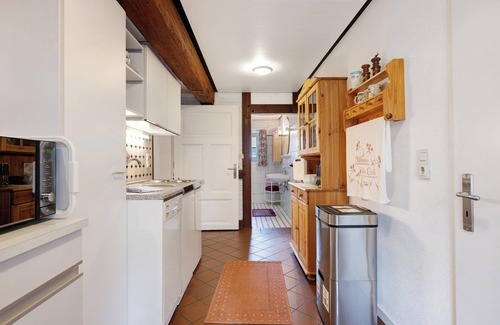 Klintum Apartment | Apartment 'Kleine Ferienwohnung' with Shared Terrace, Shared Garden and Wi-Fi