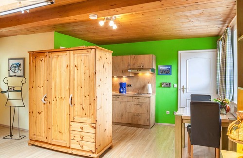 Hammersbach Apartment | Apartment 'Kleisl' with Mountain View, Garden & Wi-Fi