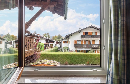 Hammersbach Apartment | Apartment 'Kleisl' with Mountain View, Garden & Wi-Fi
