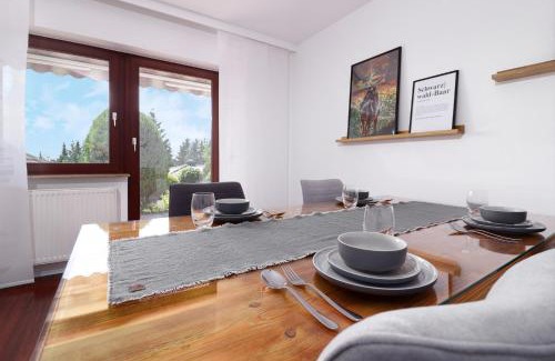 Donaueschingen Apartment | Apartment Kneer - Panoramic View & Private Garden near Black Forest & Lake Constance
