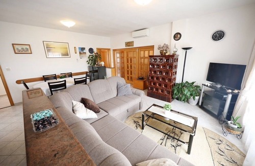 Knez Apartment | Apartment Knež with its unique island location will make your stay fullfiled