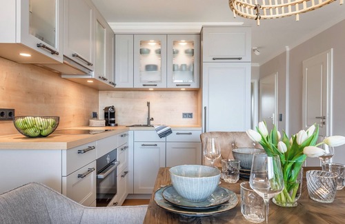 Drei Apartment | Apartment 'Komfort-Appartement Strandperle' with Sea View, Private Terrace and Wi-Fi