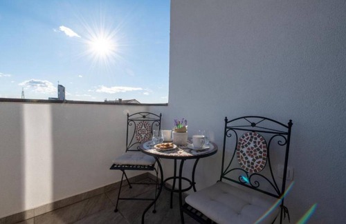 Kraljevec Sesvetski Apartment | Apartment Kona - Two Bedroom Apartment with Balcony