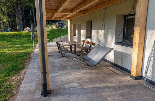Avelengo Apartment | Apartment "Kratzberg" near Skiing Area with Forest View, Wi-Fi, Balcony & Shared Garden