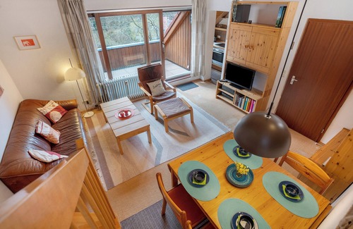 Bad Herrenalb Apartment | Apartment 'Kuckucksnest' with Shared Garden, Balcony and Wi-Fi