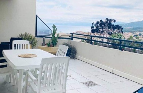 L'Ile-Rousse Apartment | Apartment L'Île-Rousse, 2 bedrooms, 4 persons