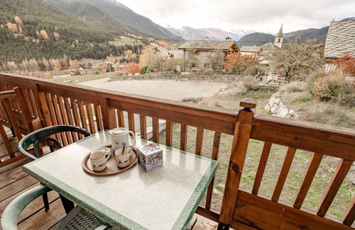 Sollieres-Sardieres Apartment | Apartment 'La Loza' with Mountain View, Balcony and Wi-Fi