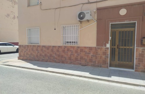 Almeria Apartment | Apartment 'La Caprichosa' with Wi-Fi and Air Conditioning
