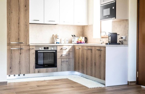 Chiavenna Apartment | Apartment 'La Casa Sul Fiume' with Mountain View, Wi-Fi and Air Conditioning