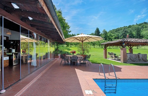 Affi Apartment | Apartment 'La Cavallina Guest House' with Private Pool, Private Garden and Wi-Fi
