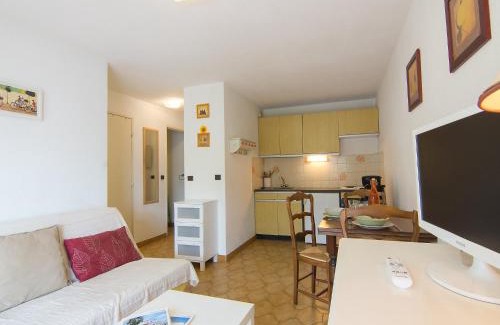 Cavaliere Apartment | Apartment La Croix du Sud-3 by Interhome