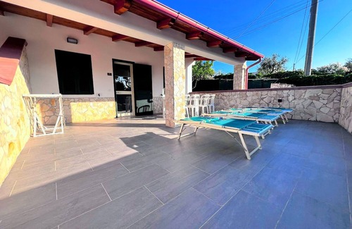 Montincello Apartment | Apartment 'La Mignola - Quadri 6' with Private Terrace, Wi-Fi and Air Conditioning