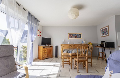 Saint-Philibert Apartment | Apartment 'La Mouette St Philibert 3 Étoiles' with Private Terrace, Private Garden and Wi-Fi