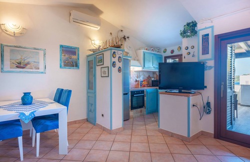 Palau Apartment | Apartment 'La Terrazza sul Mare' with Sea View, Terrace & Wi-Fi