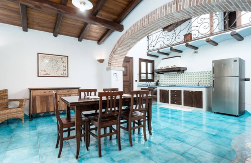 Orosei Apartment | Apartment 'La Vela B' with Sea View, Wi-Fi and Air Conditioning