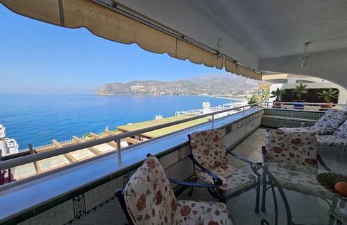 Almunecar Apartment | Apartment "Las Terrazas" with Sea View & Wi-Fi
