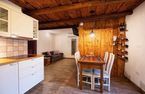 Koper Apartment | Apartment "Lavanda" in Tourist farm RED FAIRYTALE