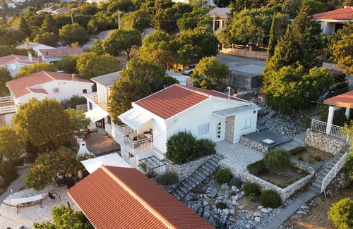 Baric Draga House | Apartment "Lavanda" right on the sea