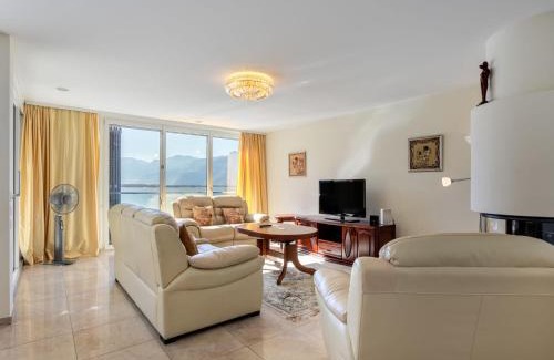 Montreux City Centre Apartment | Apartment Le Belvédère D1-4 by Interhome