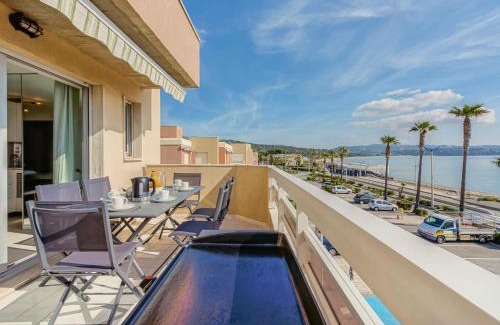 Cavaliere Apartment | Apartment Le Palazzo del Mar-11 by Interhome