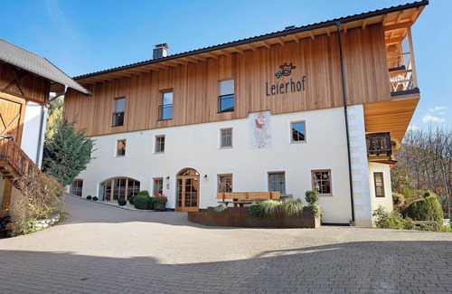 Chifa Apartment | Apartment "Leierhof Brimella" with Mountain View, Pool, Sauna, Balcony & Garden