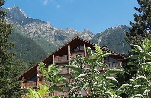 Chamonix City Centre Apartment | Apartment Les Pècles