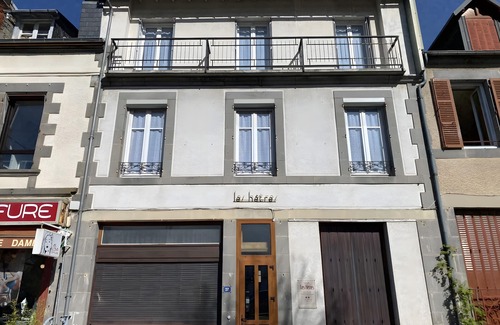 La Bourboule Apartment | Apartment 'Les Hêtres N°3' with Mountain View, Balcony and Wi-Fi