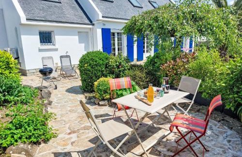 Clohars-Carnoet Apartment | Apartment Les Oyats by Interhome